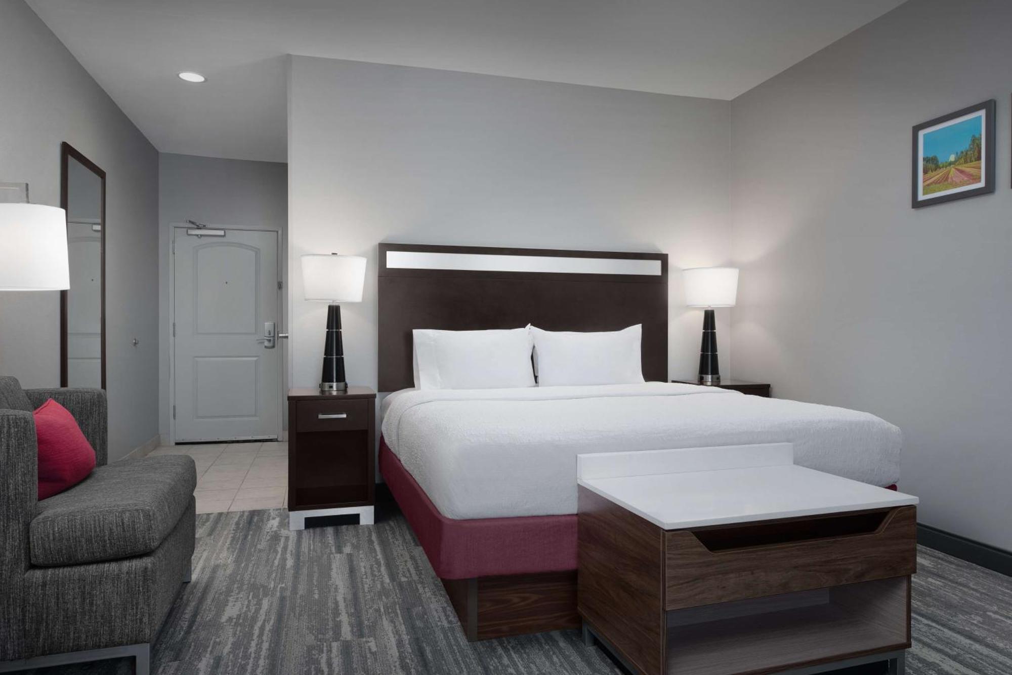 Hampton Inn Стейтсбъро Екстериор снимка