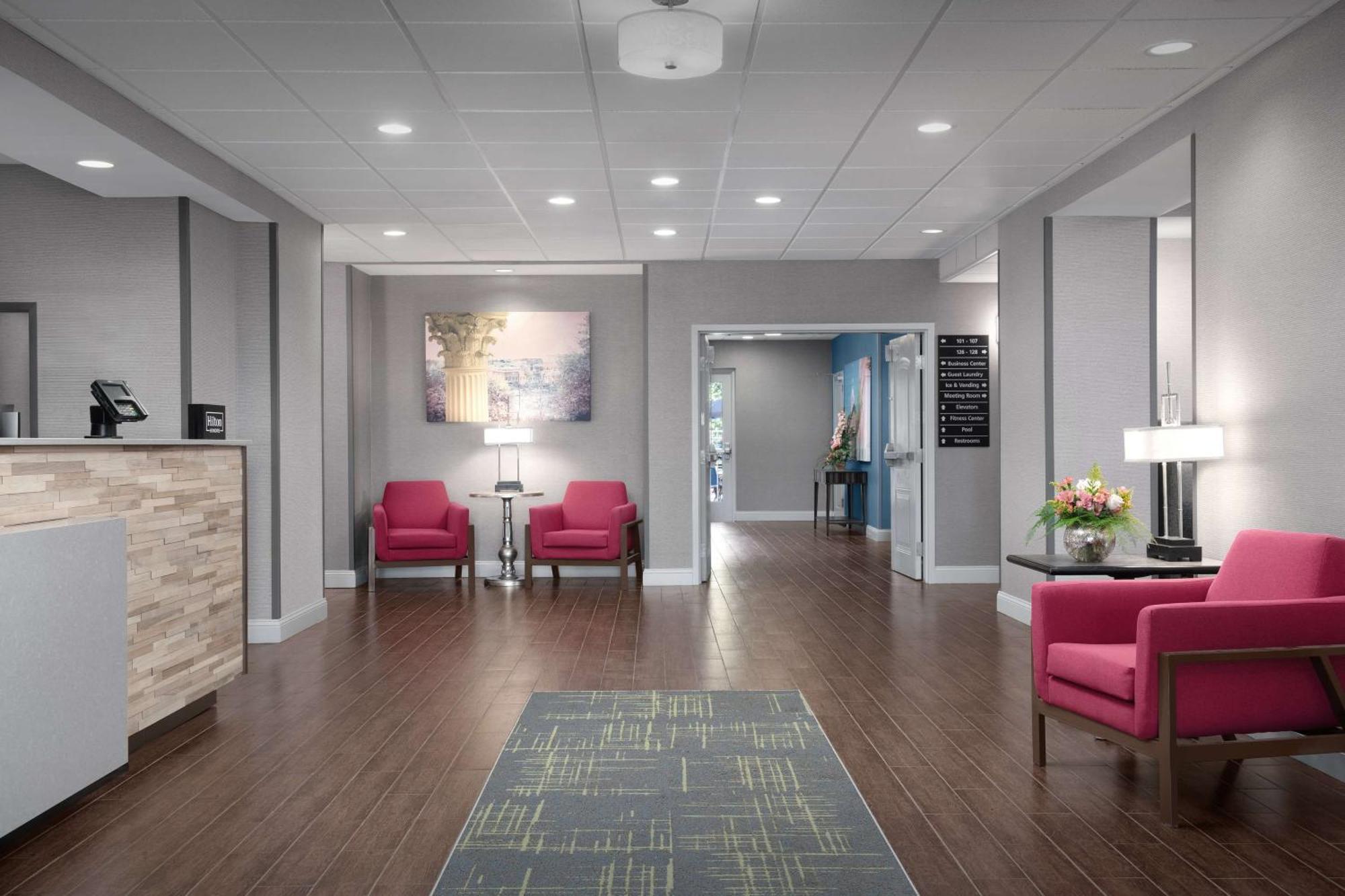 Hampton Inn Стейтсбъро Екстериор снимка